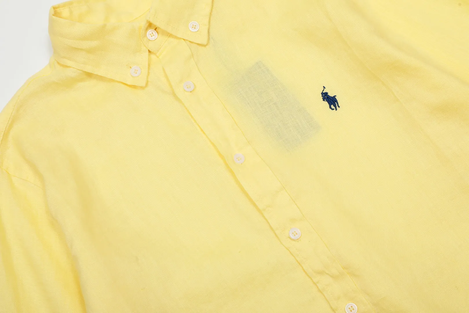 P300 Top Quality" Style Number: 8001# [Ralph Lauren Paul Pony Linen Basic Couple Style Shirt Long Sleeve] ✅Ralph Lauren Paul Small Label War Horse 100% Pure Linen Classic Basic Four Seasons Shirt Long Sleeve ✅A must-have item for the lazy style. The upper body has a retro and fresh feeling. ✅100% pure linen 280g 32 count fabric. Washed, retro and textured. ✅Dedicated to platform live broadcast. Wholesale entity ✅Simple and easy to match, light American old money style, the upper body is super great, ✅Standard for all seasons, worn alone/inner, it is a must-have for YYDS couples wardrobe. Size: S-XL Color: Black, White, Navy, Khaki, Pink, Yellow, Red, Colorful Blue, Light Blue, Rose Red